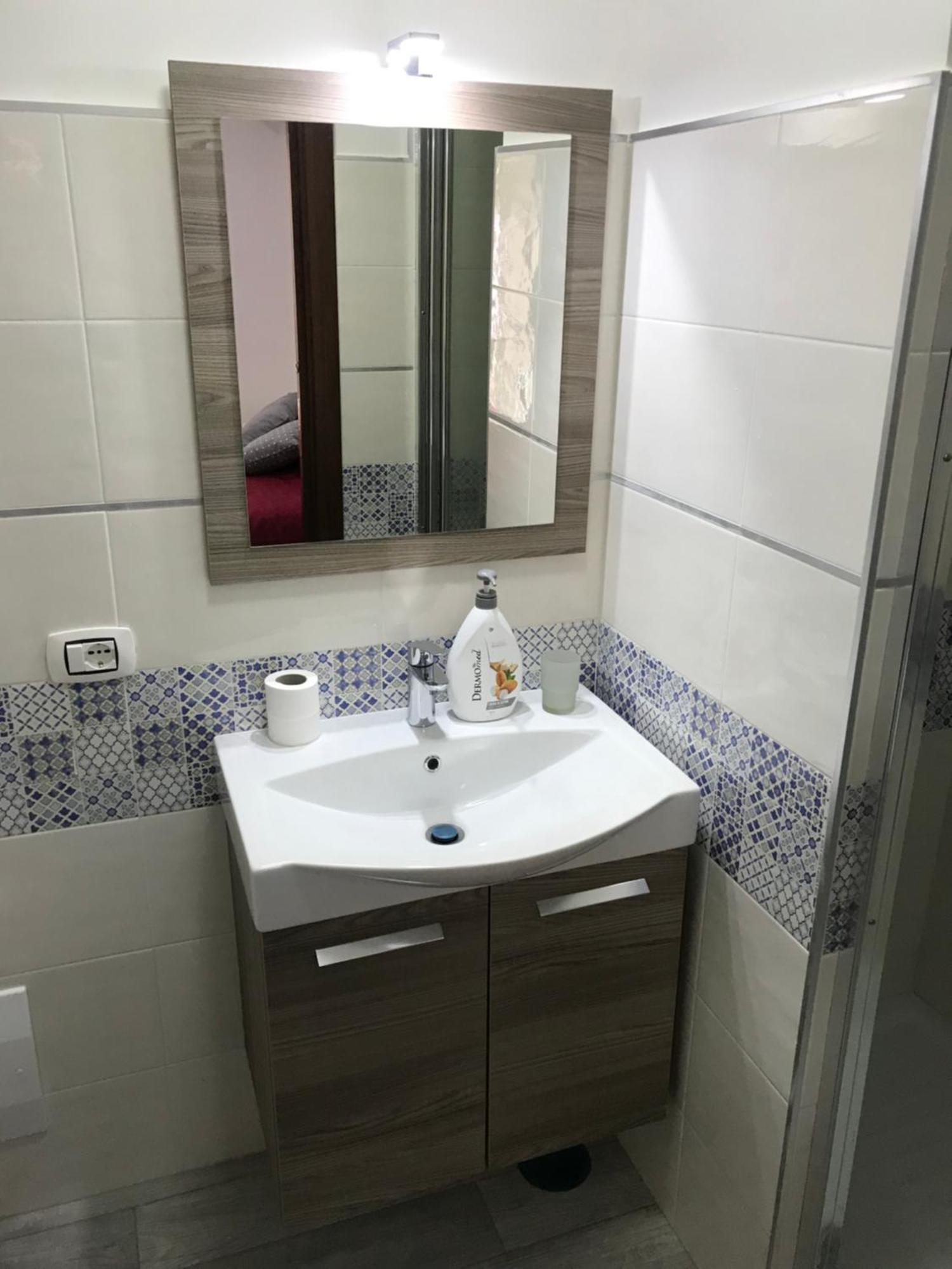 Dilemma Bed & Breakfast Napoli Ngoại thất bức ảnh